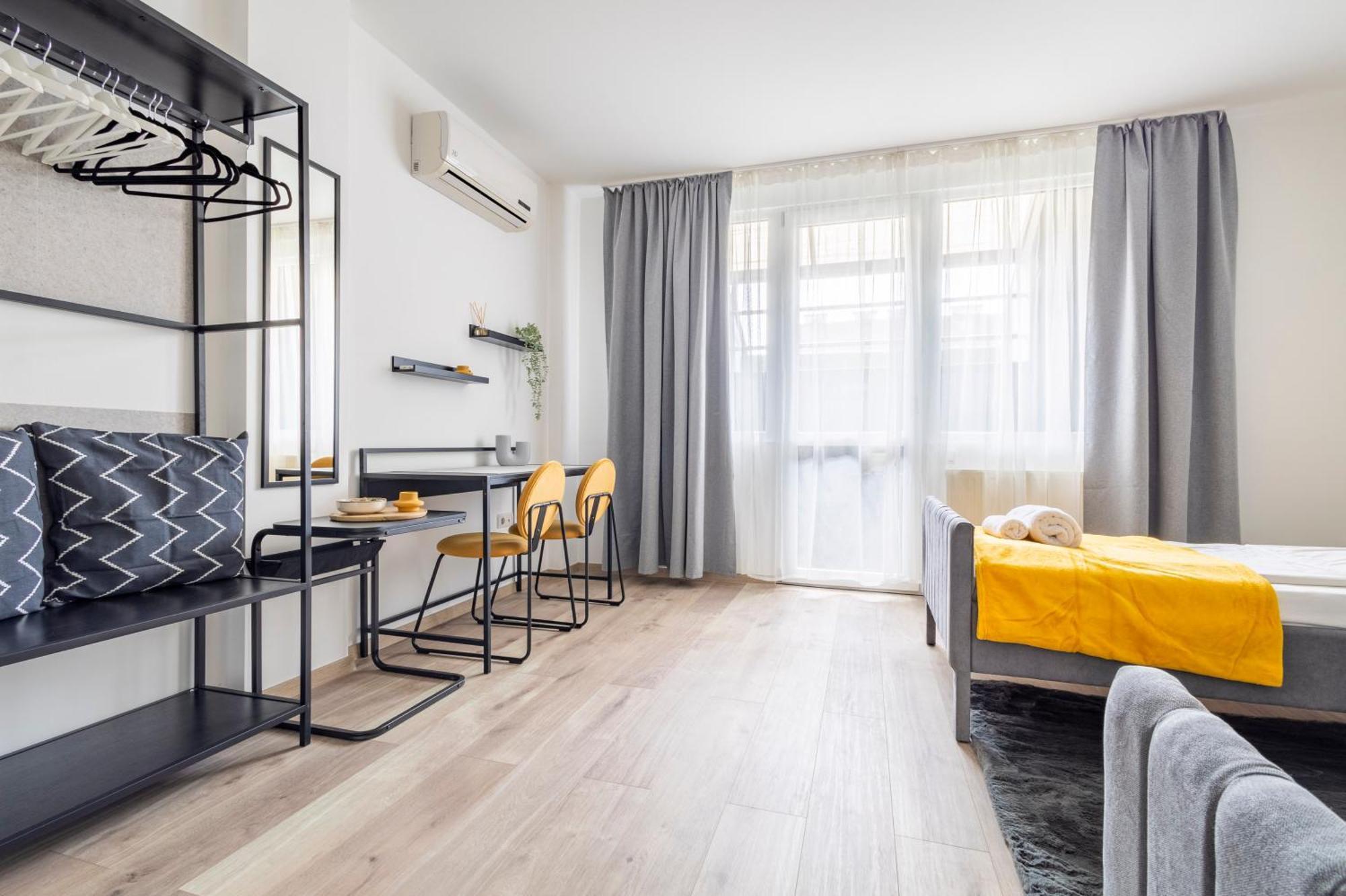Naomi & Sophia Apartman Будапеща Екстериор снимка